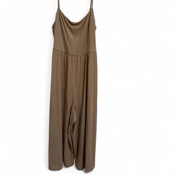 Aritzia Wilfred straight neckline wide leg fit and flare jumpsuit - Picture 1 of 4